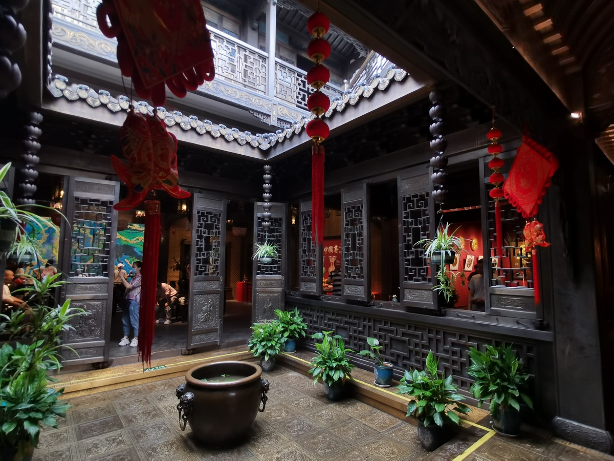 hefang-street-4.jpg