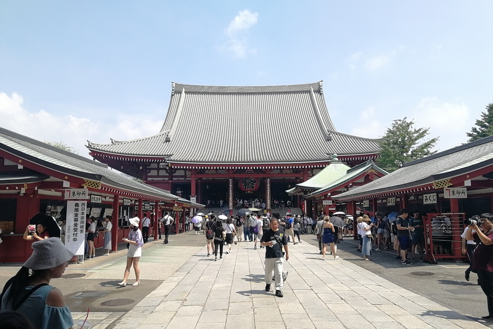 summer-camp-sensoji-temple.jpg