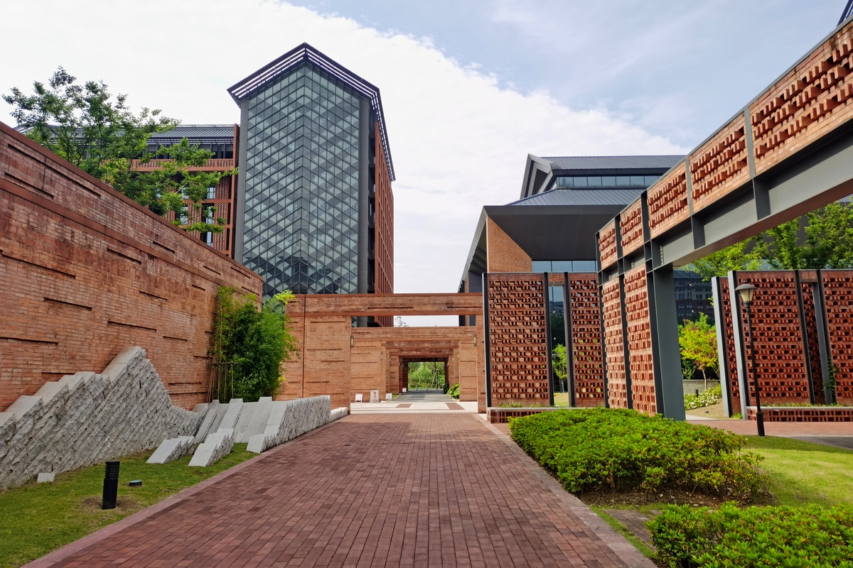 zijingang-beyond-memory-4.jpg